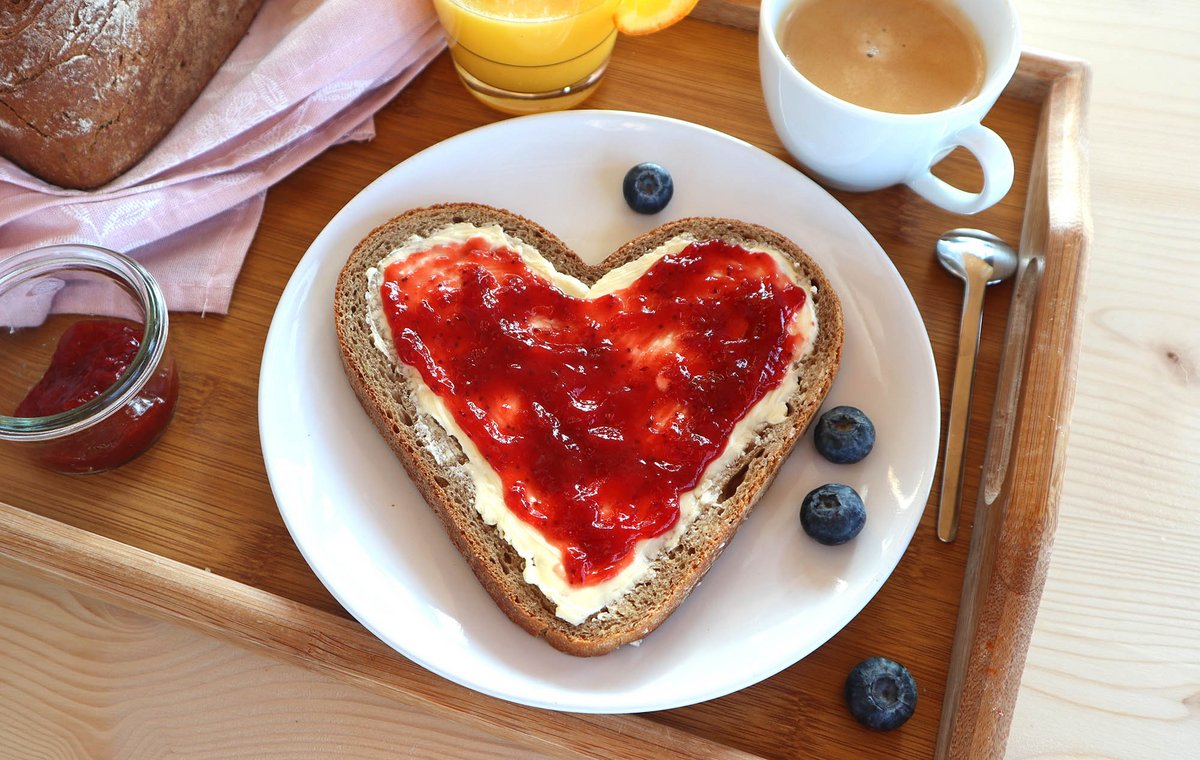 Valentinstag: Frühstück mit Herz - Haubis