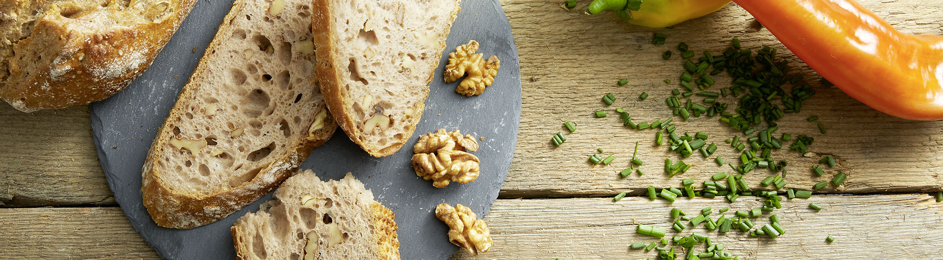 Walnusskrusterl Brot mit Walnüssen